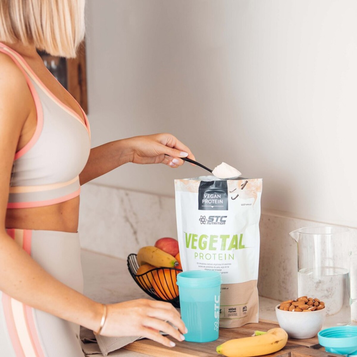 STC NUTRITION - Vegetal Protein - Alternative 100% Végétale - Pois + Soja + Riz - Sans Sucre, Sans Matières Grasses - Chocolat - Sans Colorant, Sans Gluten - 100% Végan - 750g