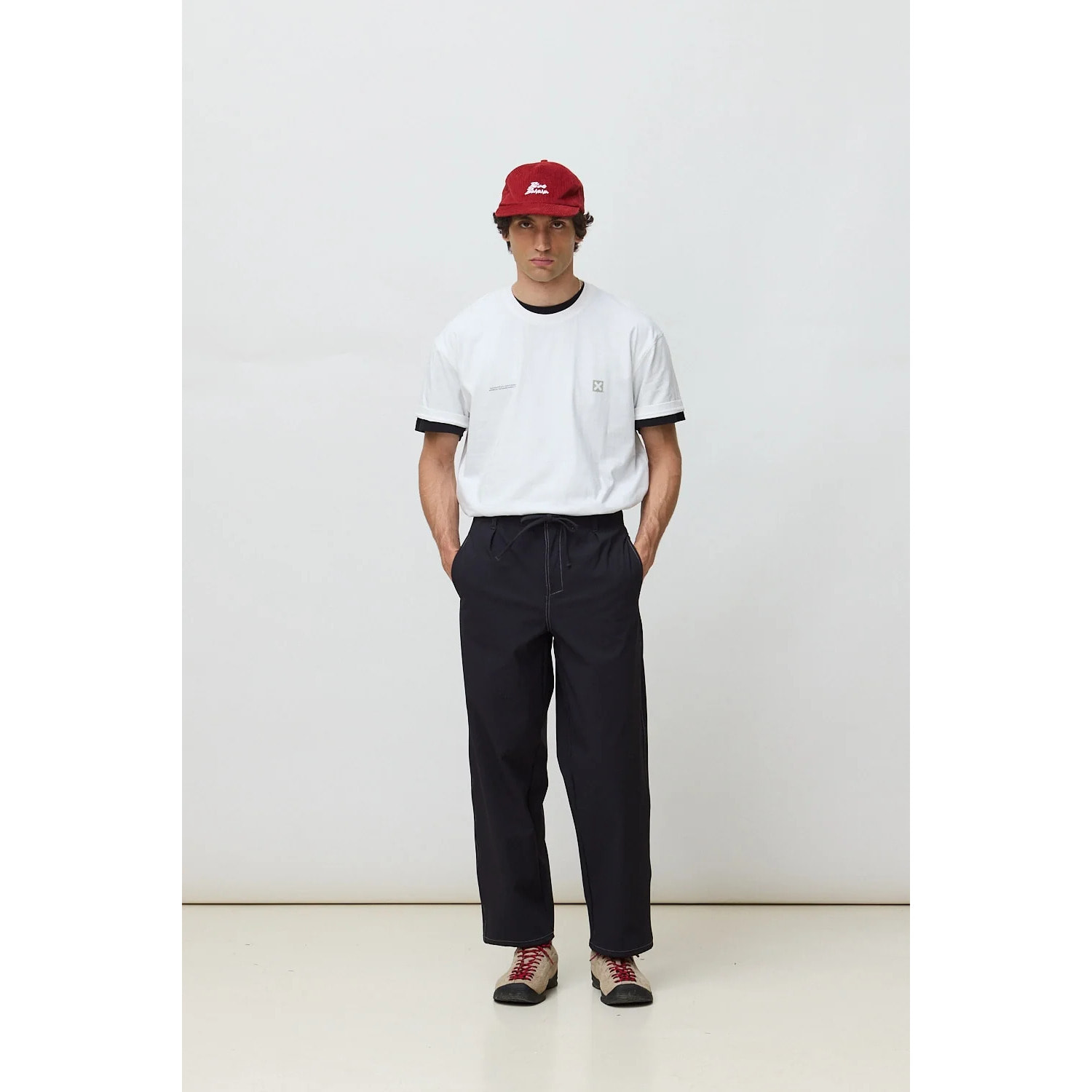 PANTALÓN STRAIGHT HIGH NEGRO