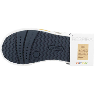 Zapatillas Niño de la marca GEOX  modelo B KILWI B. B MARRON CLARO