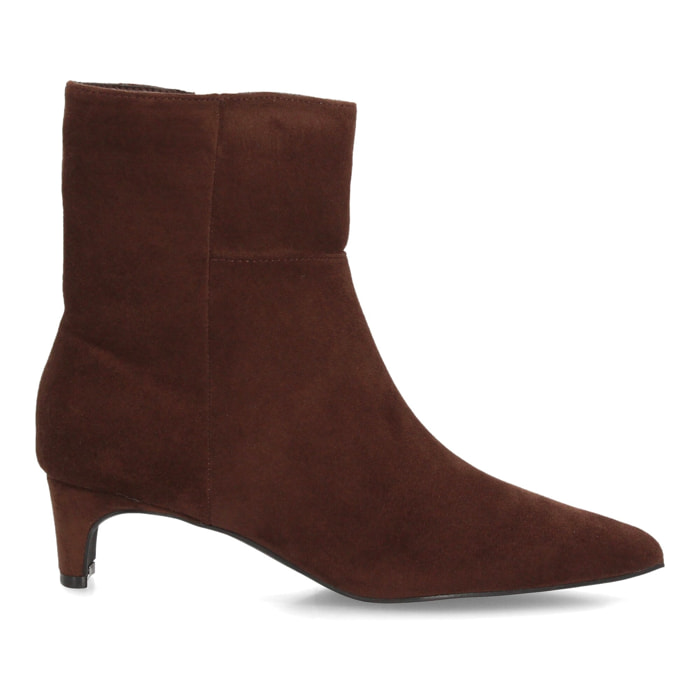 Botines de ante elegantes de tacón bajo femenino