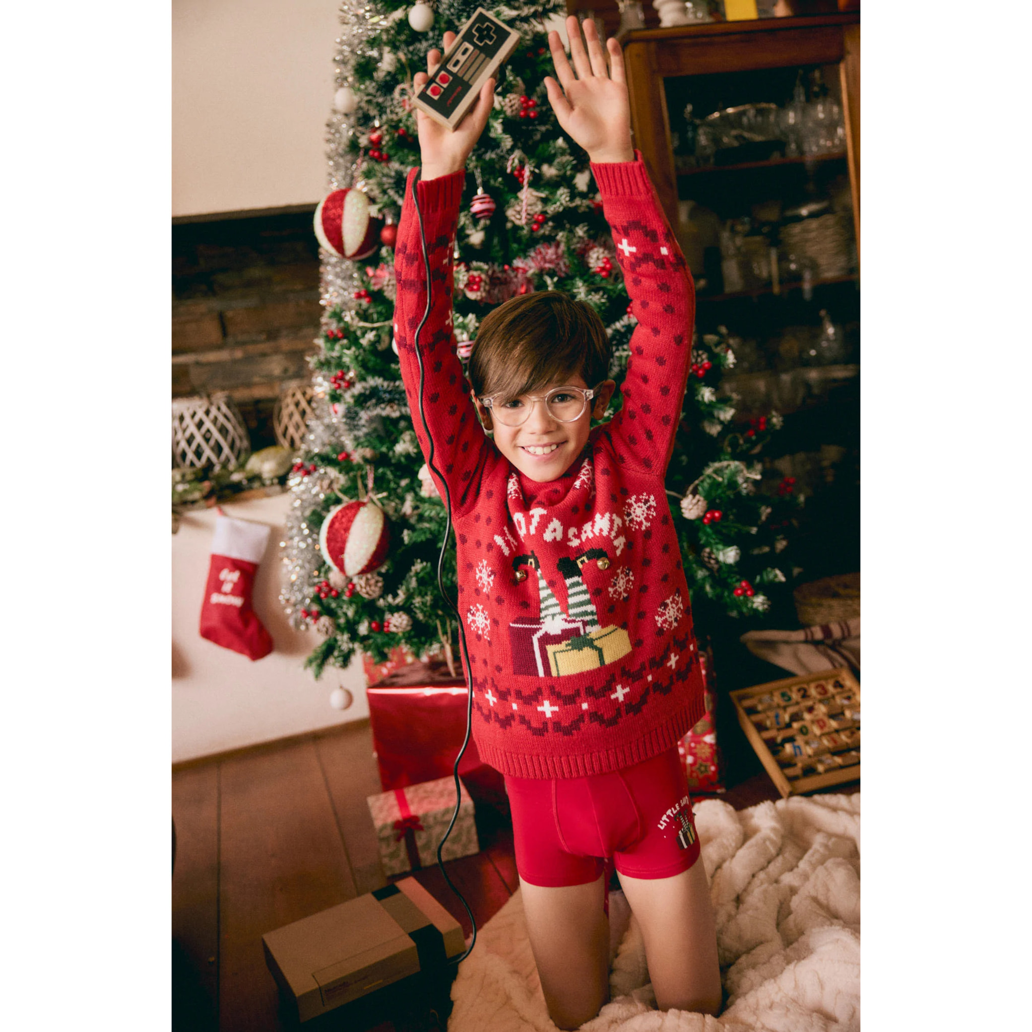 Maglione natalizio per bambini con campanellini e stampa "Non sono un Babbo Natale"