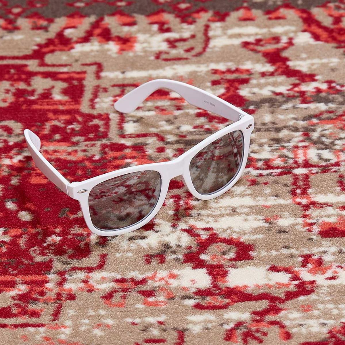 Tapis Ladi aux motifs patchwork rouge et beige