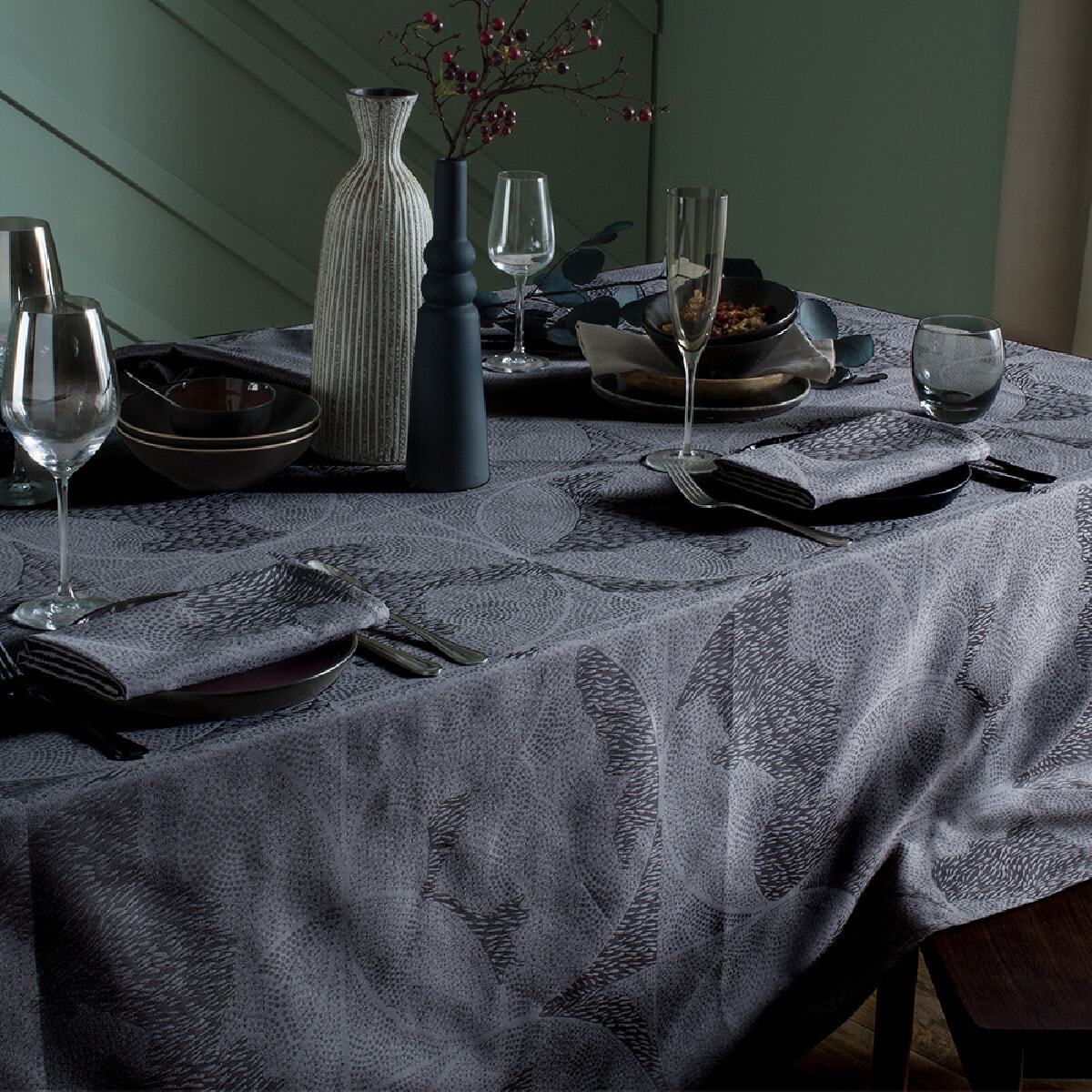 Nappe pur coton motif jacquard bleu Mille gouttes metal