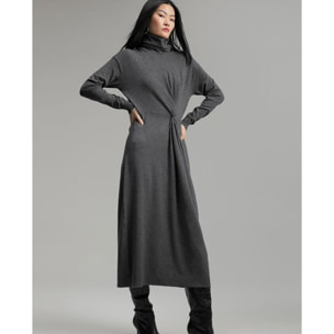 abito midi in maglia grossa con bottoni e spalline