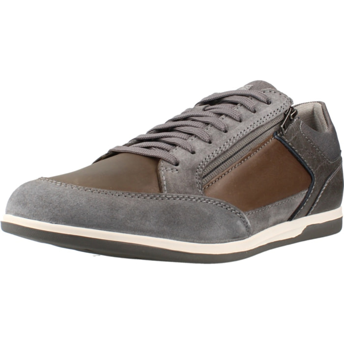 Sneakers de  Hombre de la marca GEOX  modelo U RENAN MARRON