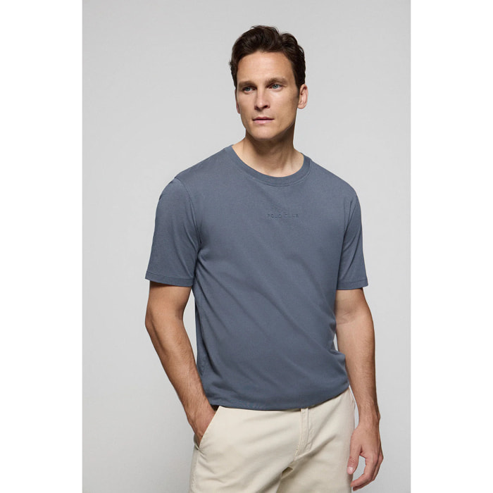 Camiseta Surfer loose fit azul denim con logo minimal engomado Polo Club