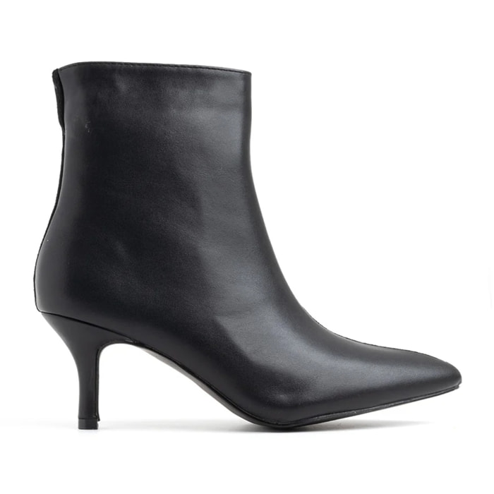 Tronchetto a punta con cucitura frontale - NERO