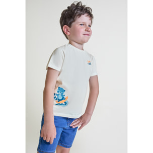 Camiseta de Manga Corta con Estampado de Mapache Surfero y Texto Surf Club | Color: Blanco roto | Street Monkey