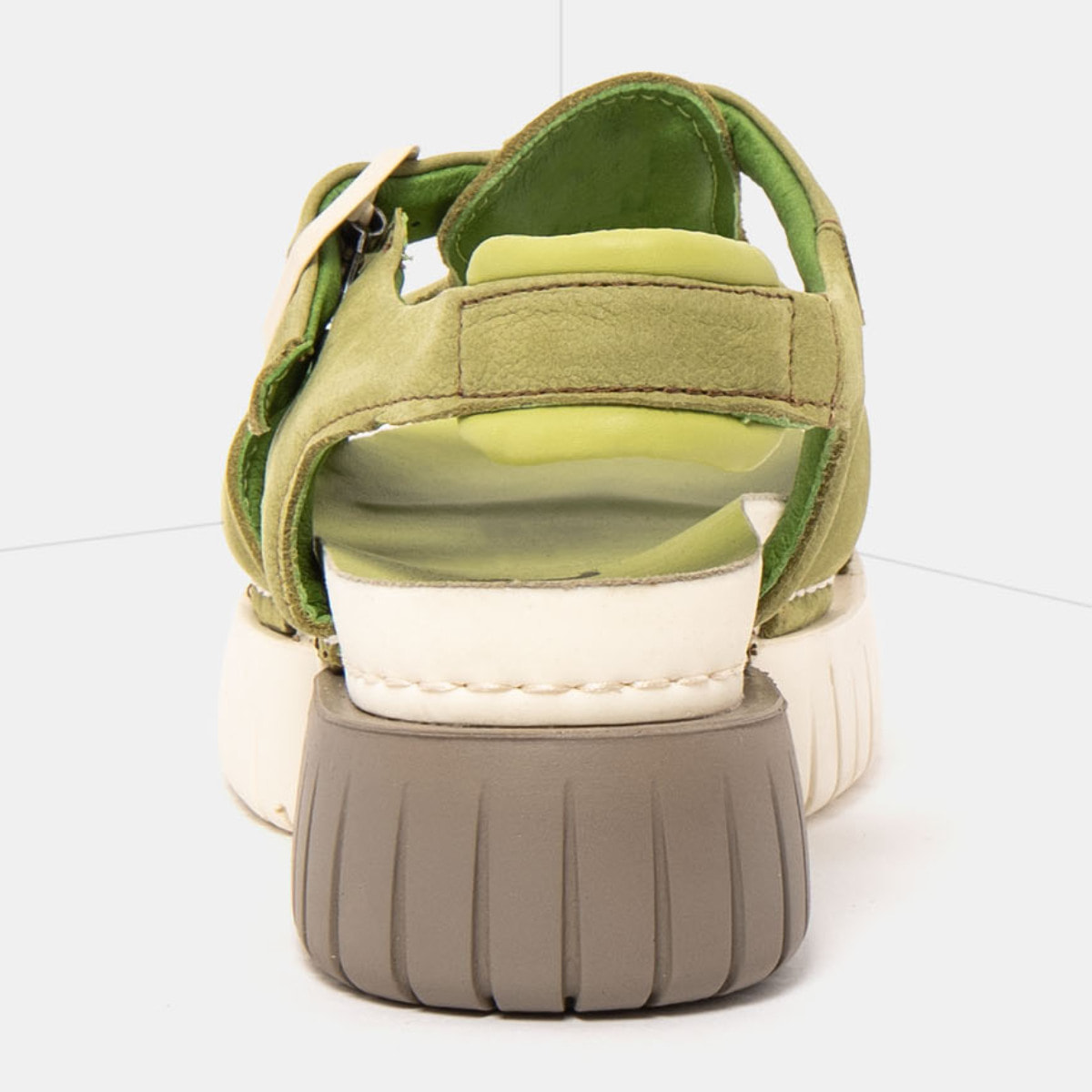 Sandalias 1882 NOBUCK LIKEN/ MADEIRA color Liken