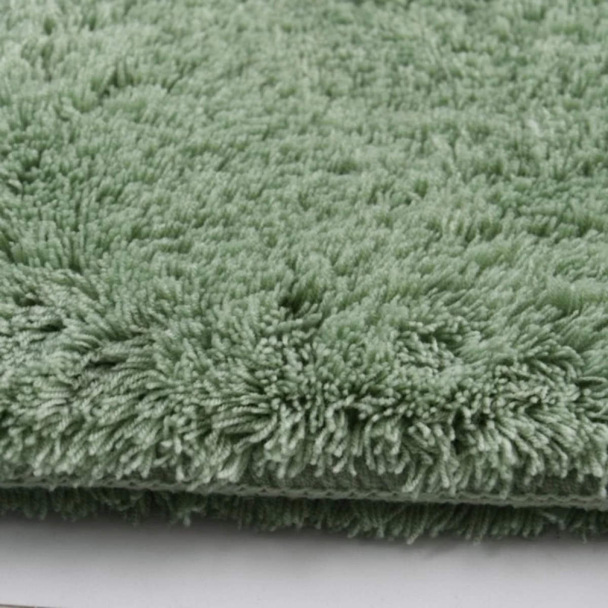 Tapis de bain Acrylique BREE 70x120cm Vert Basil Spirella