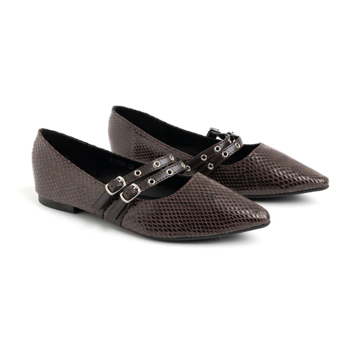 Ballerina a punta con doppia fibbia - MARRONE