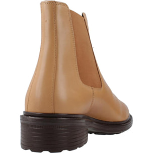 Botines Mujer de la marca GEOX  modelo D WALK PLEASURE MARRON