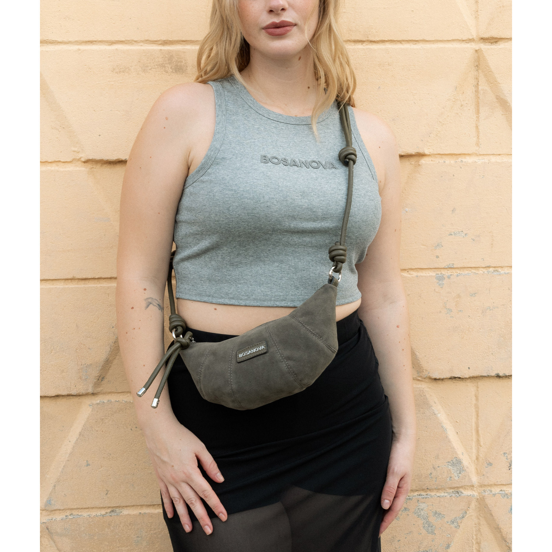 Bolso bandolera gris verdoso pequeño con cremallera