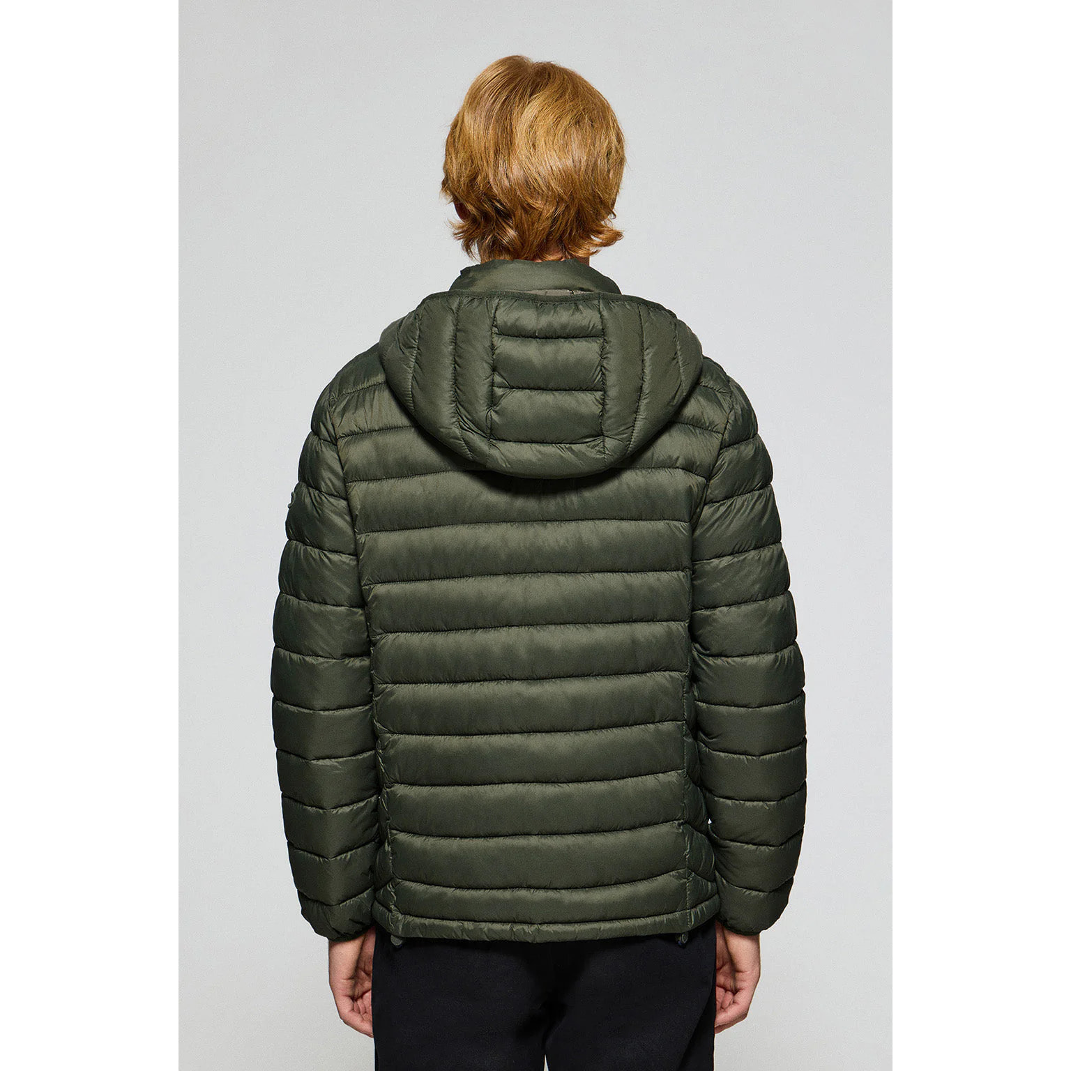 Chaqueta ultralight verde Corey de capucha extraíble y bordado PC