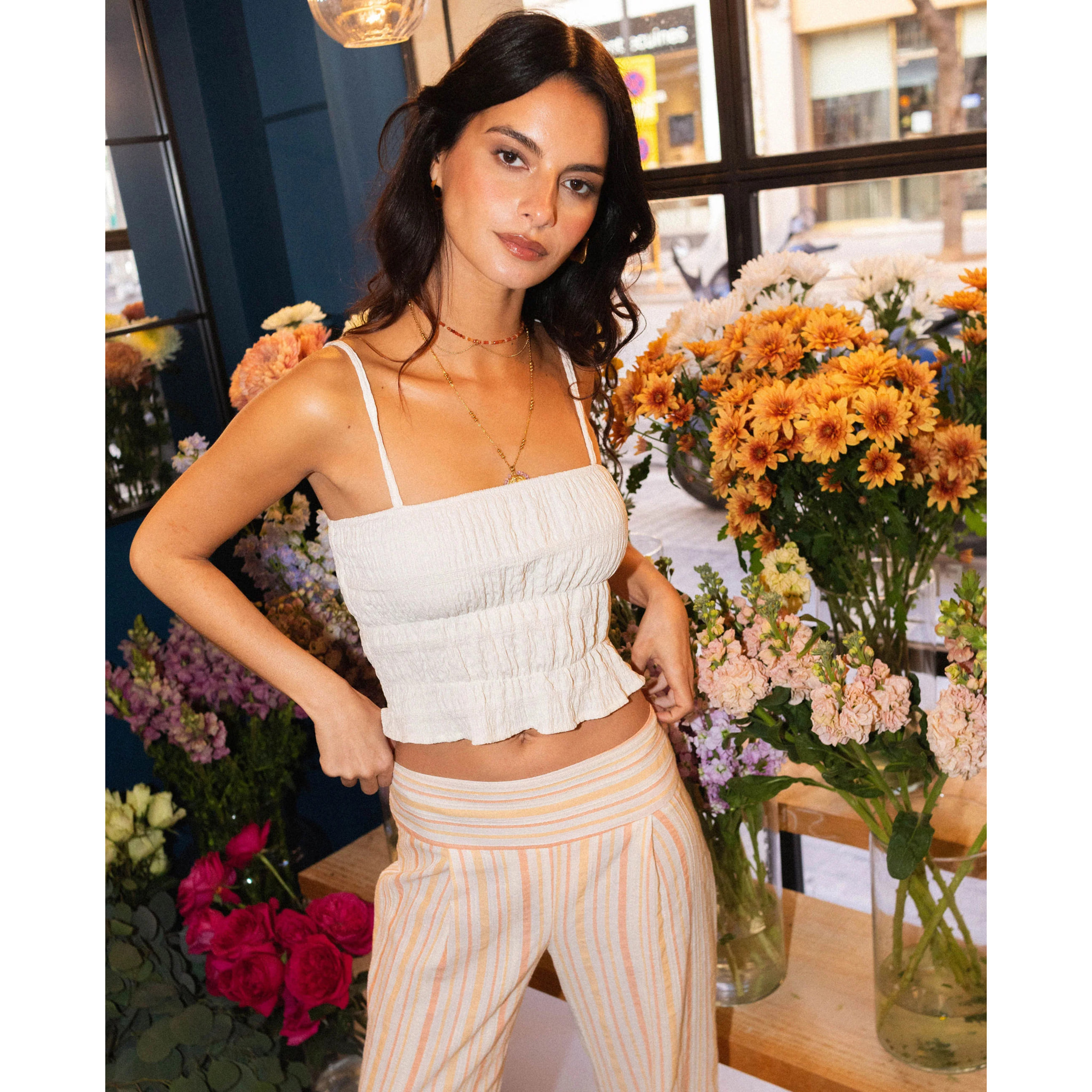 Blusa de mujer con cuerpo engomado