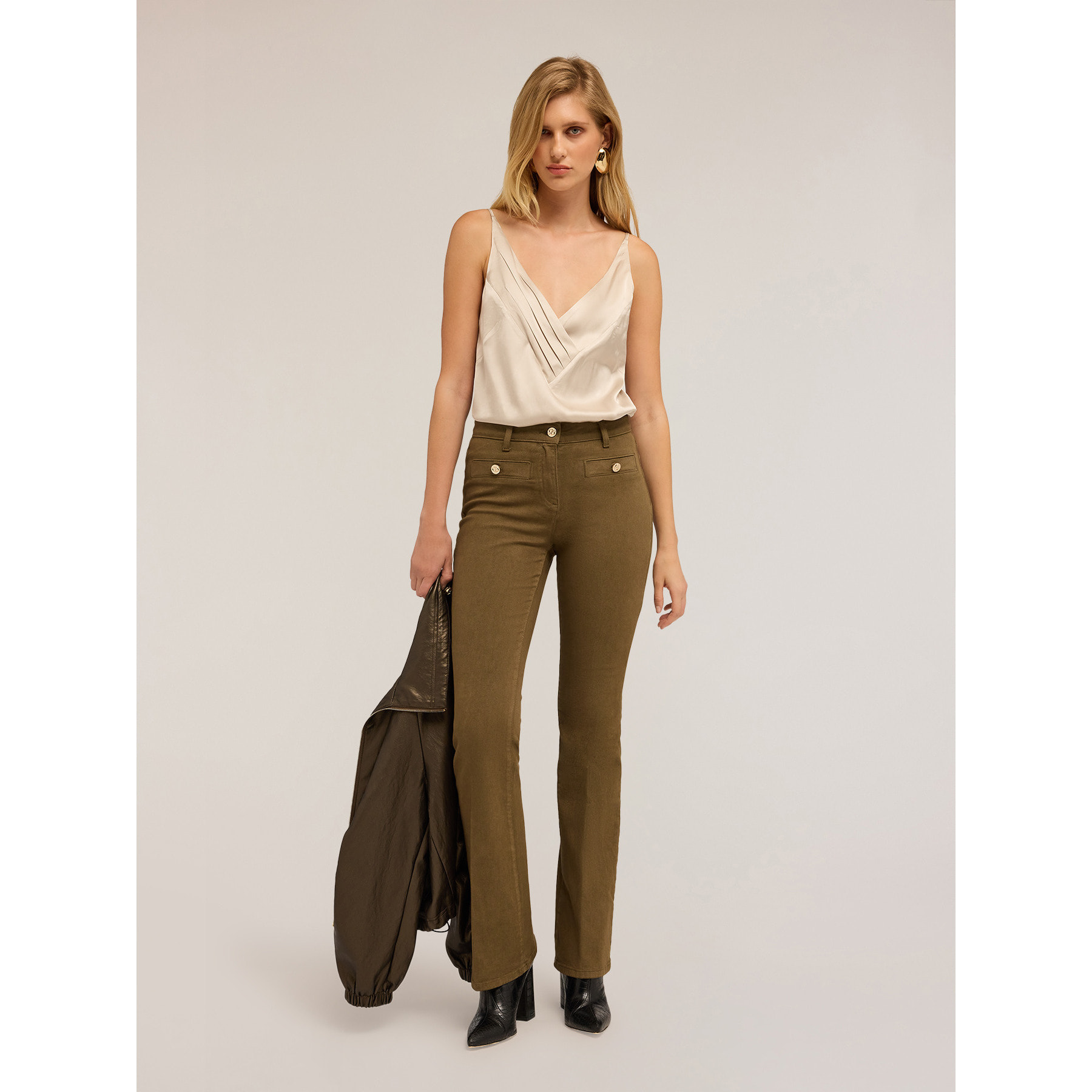 Motivi - Top con borde suave plisado - Beige