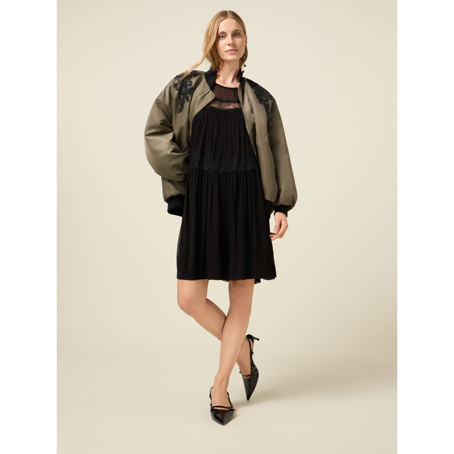 Oltre - Vestido flare en crepé con encaje - Negro