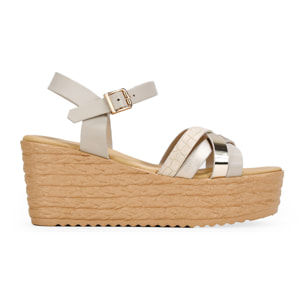 Sandalias beige con plataforma efecto esparto