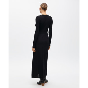 Abito in maglia con bottoni e gonna a trapezio