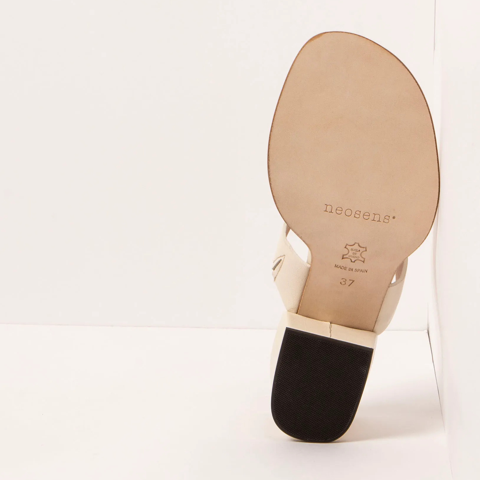 Sandalias con tacón S3174 NAPPA CREAM/ FABER color Cream