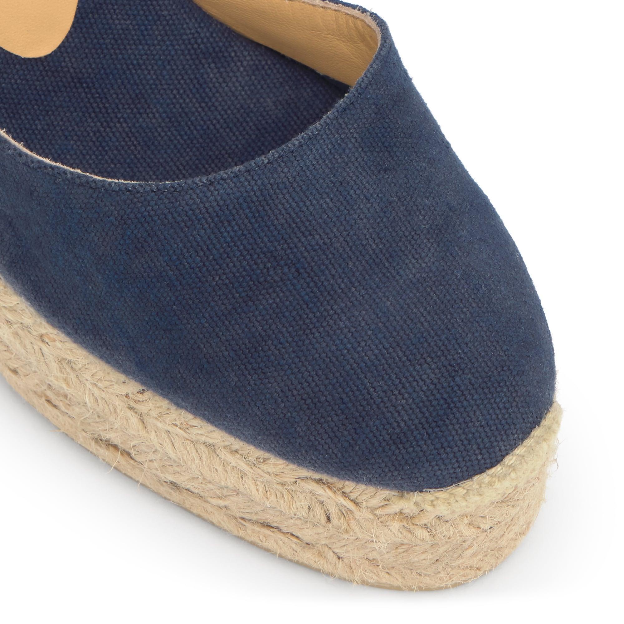 Alpargata de cuña 8 cm en lona de algodón con pala en v y cintas