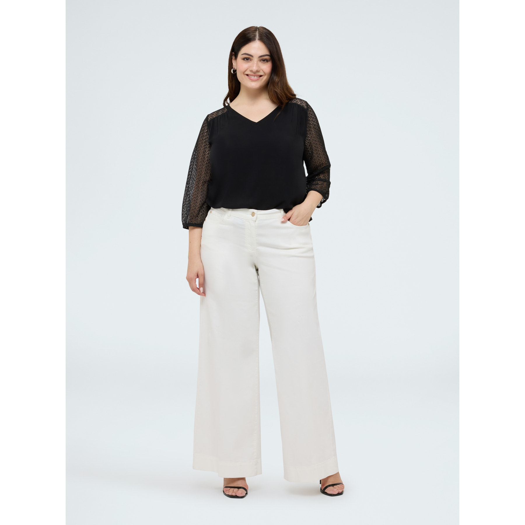 Fiorella Rubino - Camiseta bimaterial con mangas de crochet - Negro