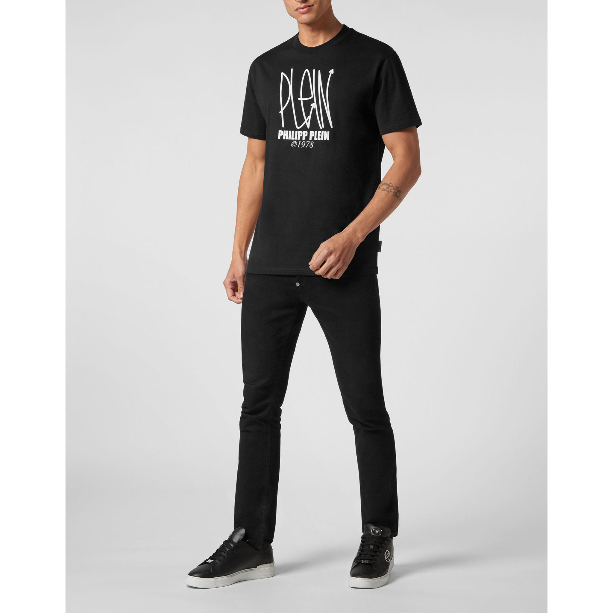 PHILIPP PLEIN T-Shirt Round Neck SKULL