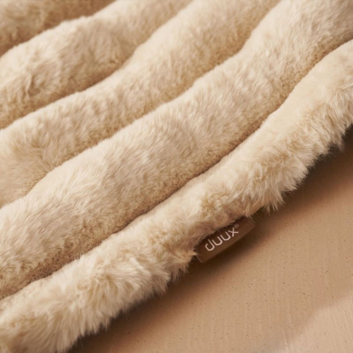 Couverture chauffante DUUX DXOB01 YENTL Beige