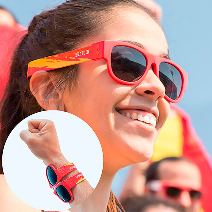 Pack distributeur de bière réfrigérant InnovaGoods et 2 lunettes de soleil pliables Sunfold Spain Red