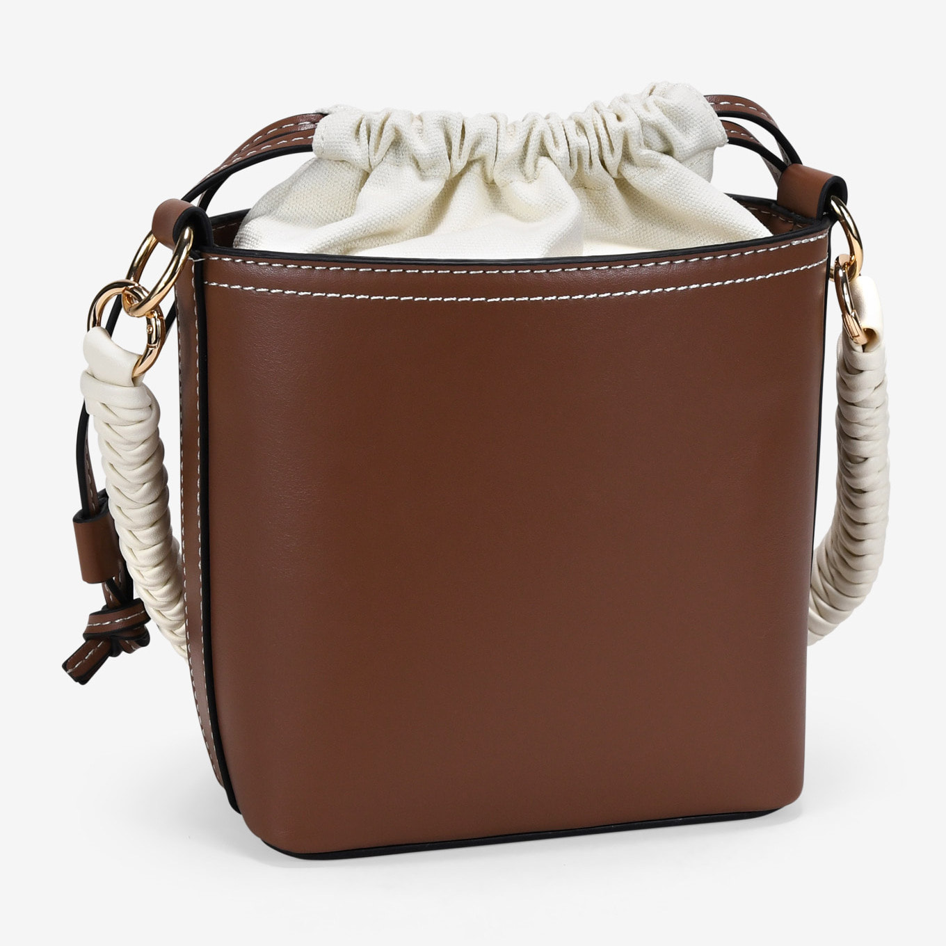 Bolso cubo cuero con asa trenzada