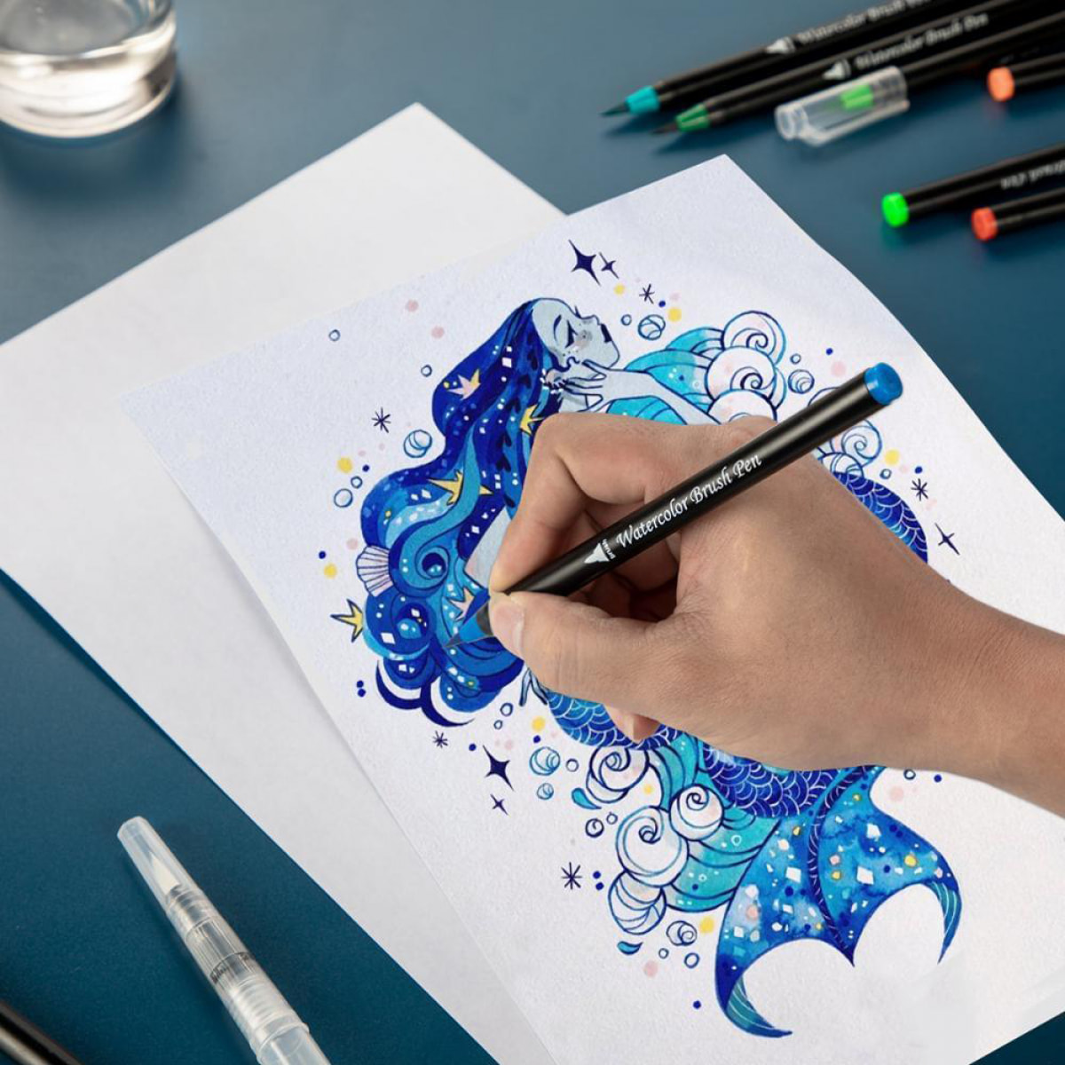 Set de  48+1  Rotuladores con punta de pincel acuarelables con pincel mezclador de agua. Pinceles premium  de nylon flexible para Manga, dibujos y caligrafía.
