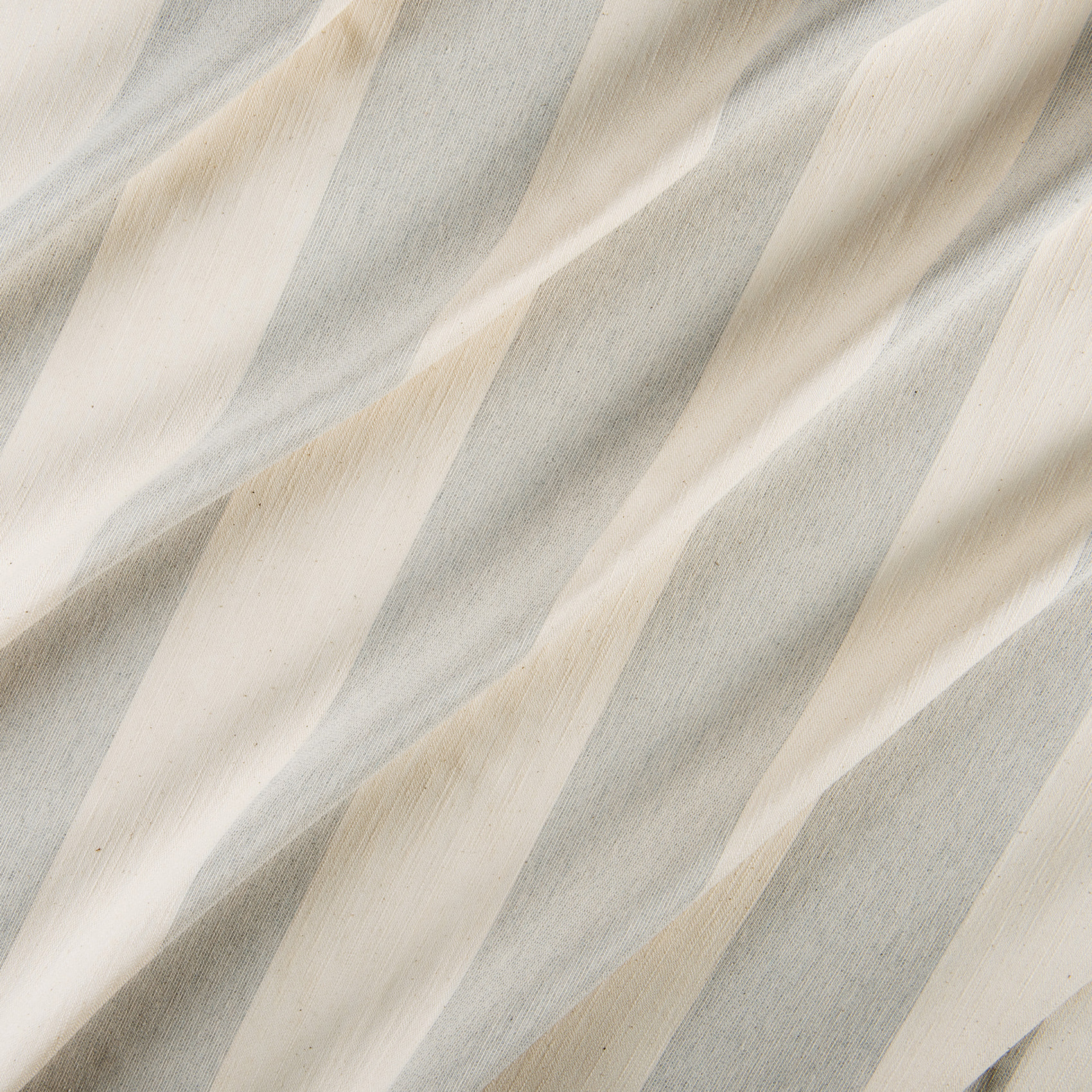 Rideau à rayures verticales en armure satin avec œillets - Gris clair