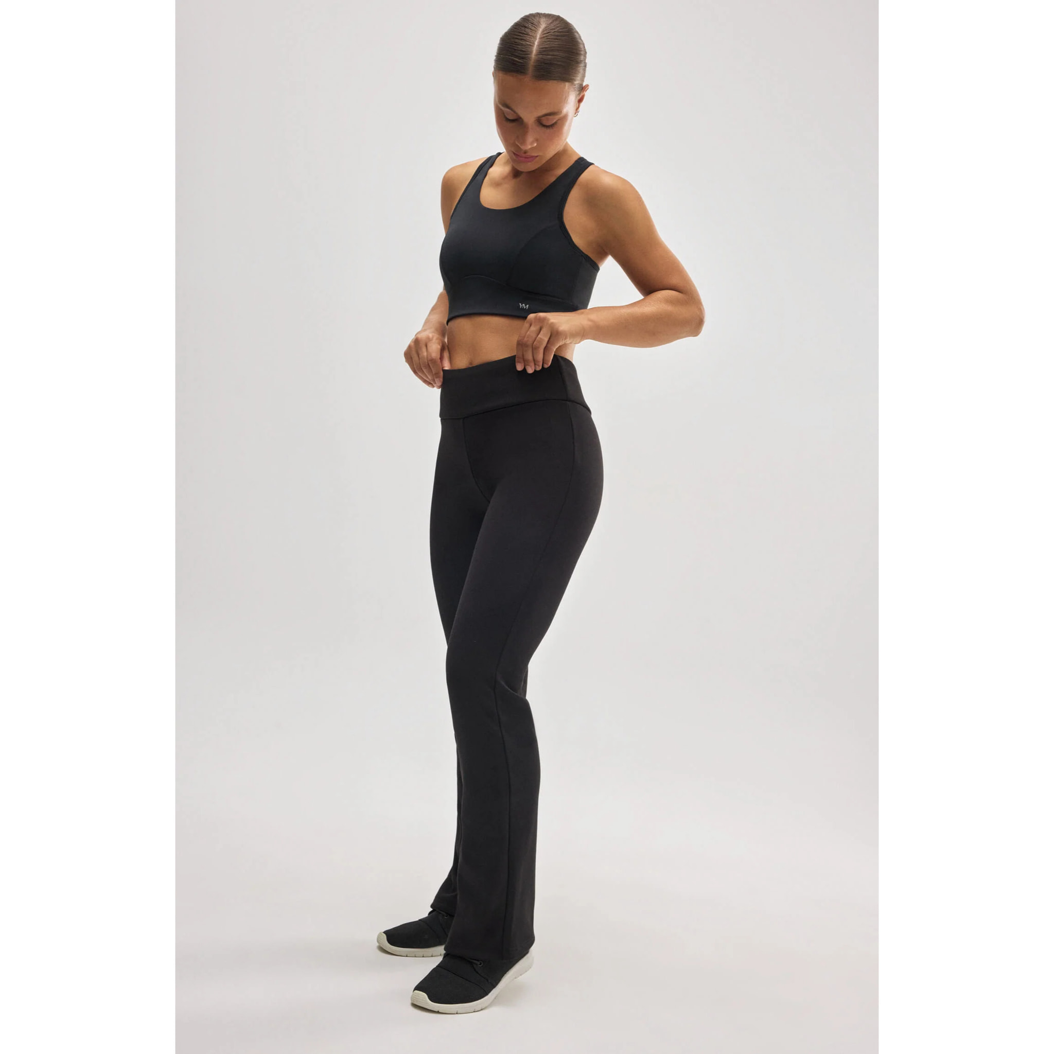 Leggings termici svasati in pile nero, stile sportivo