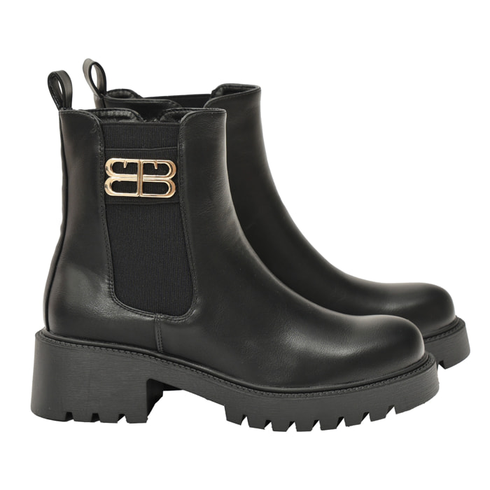 Stivaletti in simil pelle con elastico e lampo