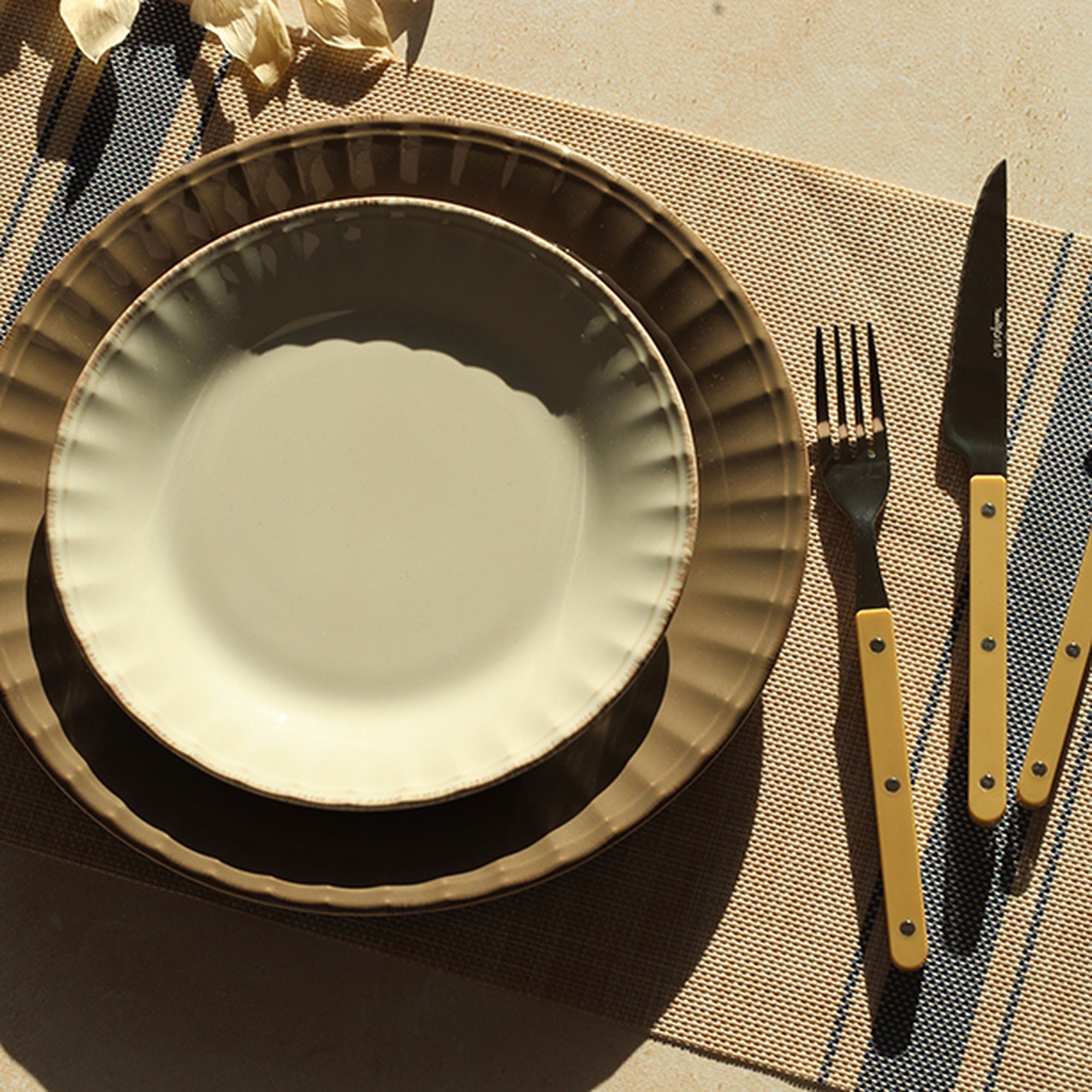 Lot de 6 sets de table tissé en PVC beige et bleu 45x30cm