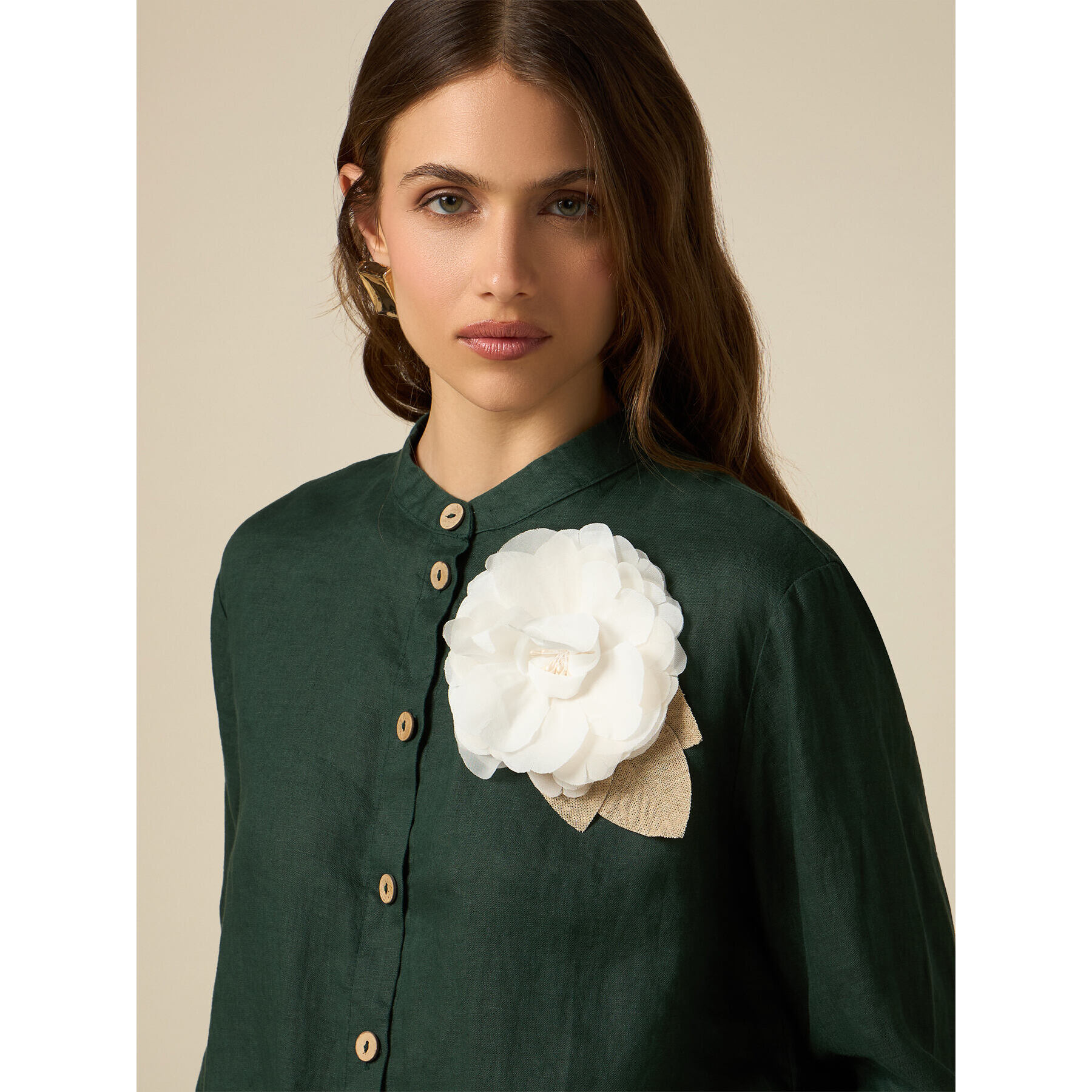 Oltre - Camisa de lino con broche - Verde