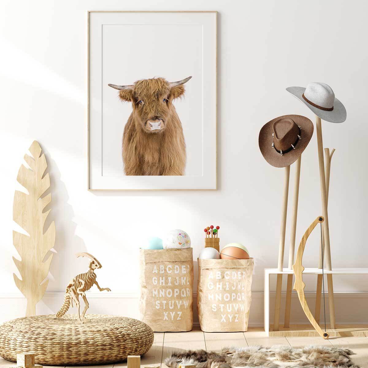 Affiche enfant bébé vache Affiche + cadre en bois - Chêne