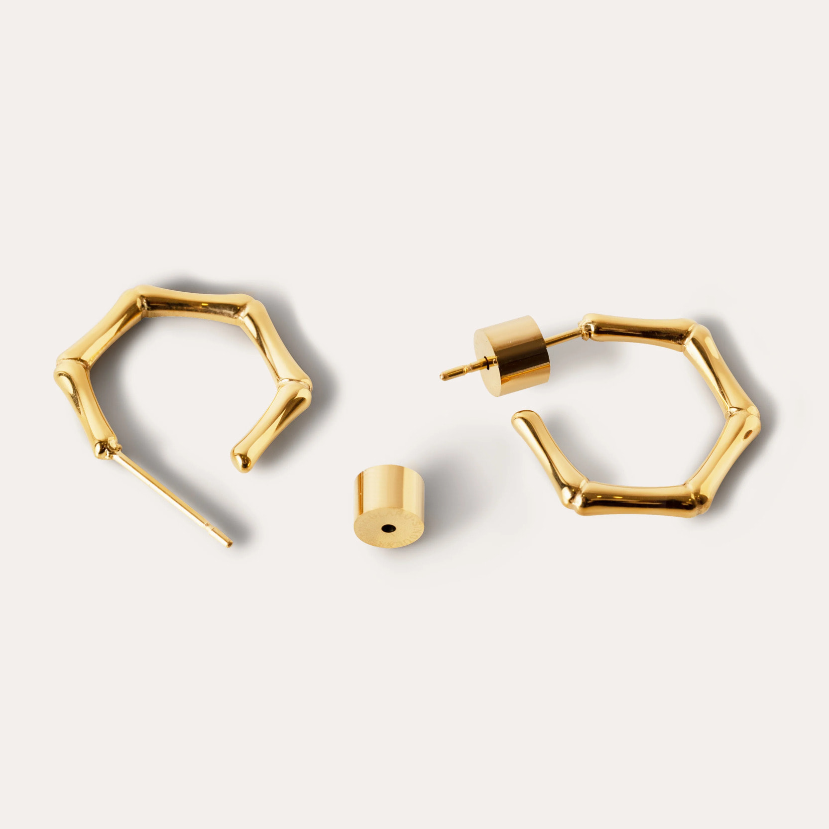 Orecchino Mini Bamboo in Acciaio Placcato Oro