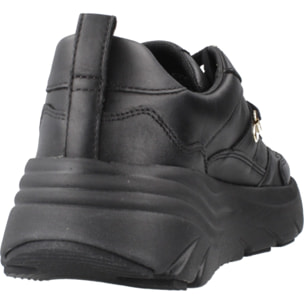 Sneakers de  Mujer de la marca GEOX  modelo D DIAMANTA NEGRO