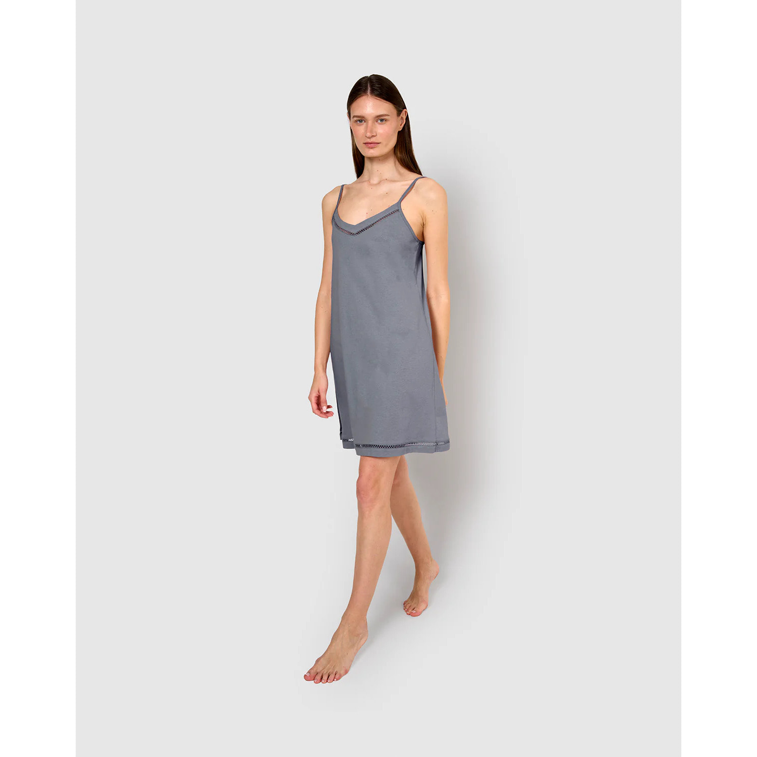 Camisón corto tirantes vainica azul