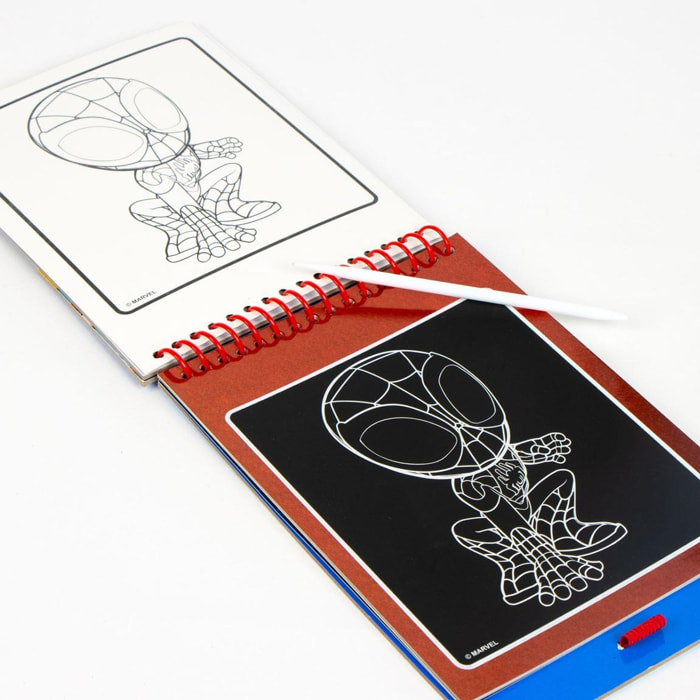 Set De Papelería Scratch Book Spidey