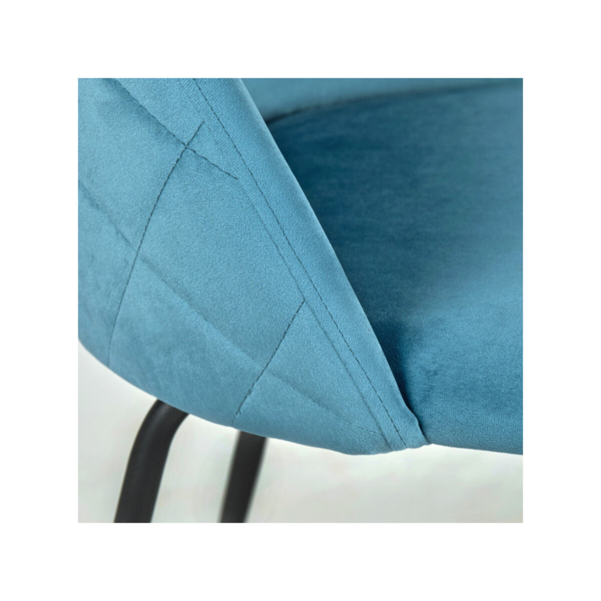 Chaise design en velours dossier capitonné - CLEA