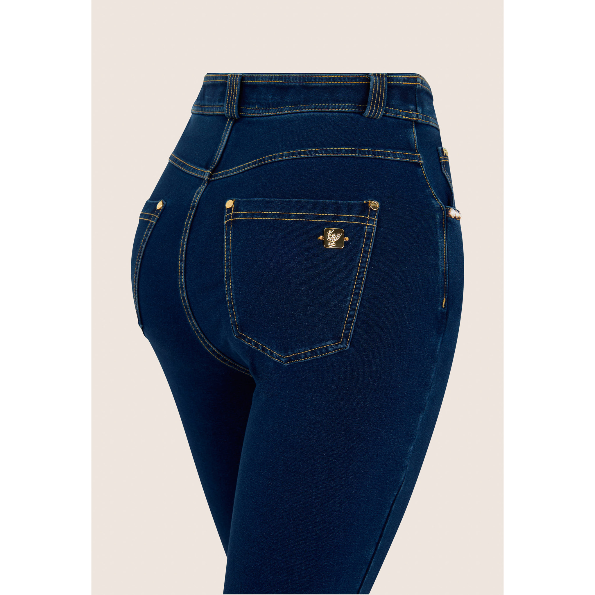 Pantaloni capri effetto denim con 5 tasche