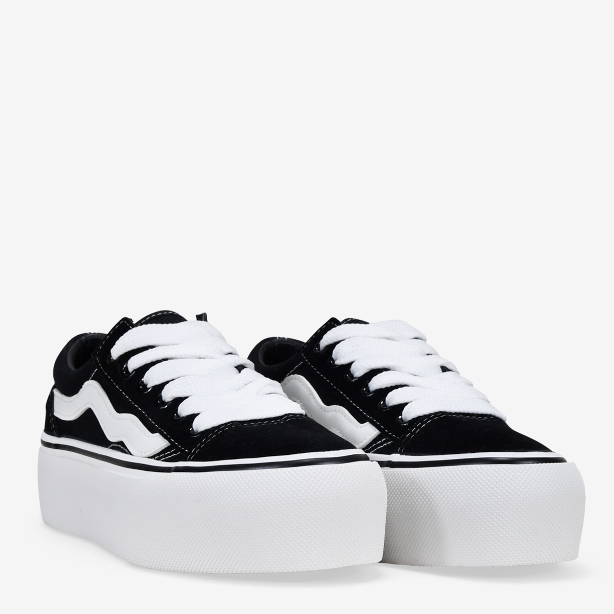 Zapatillas de tela negras con plataforma