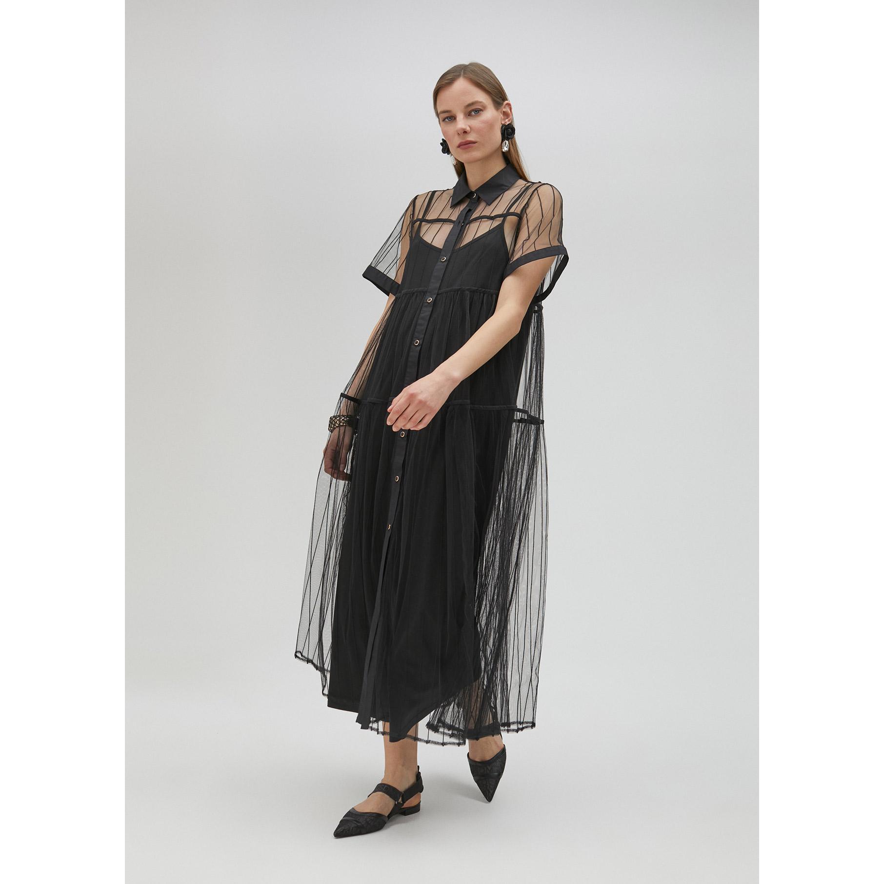 Vestito nero in tulle