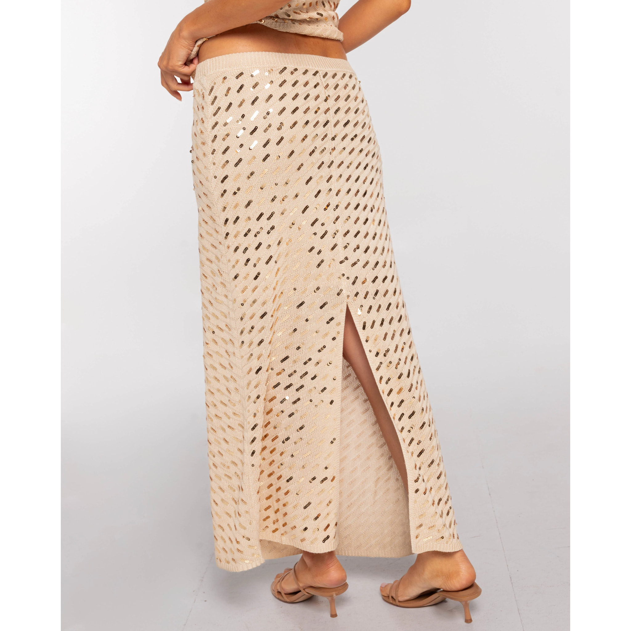 Falda midi de punto con lentejuelas