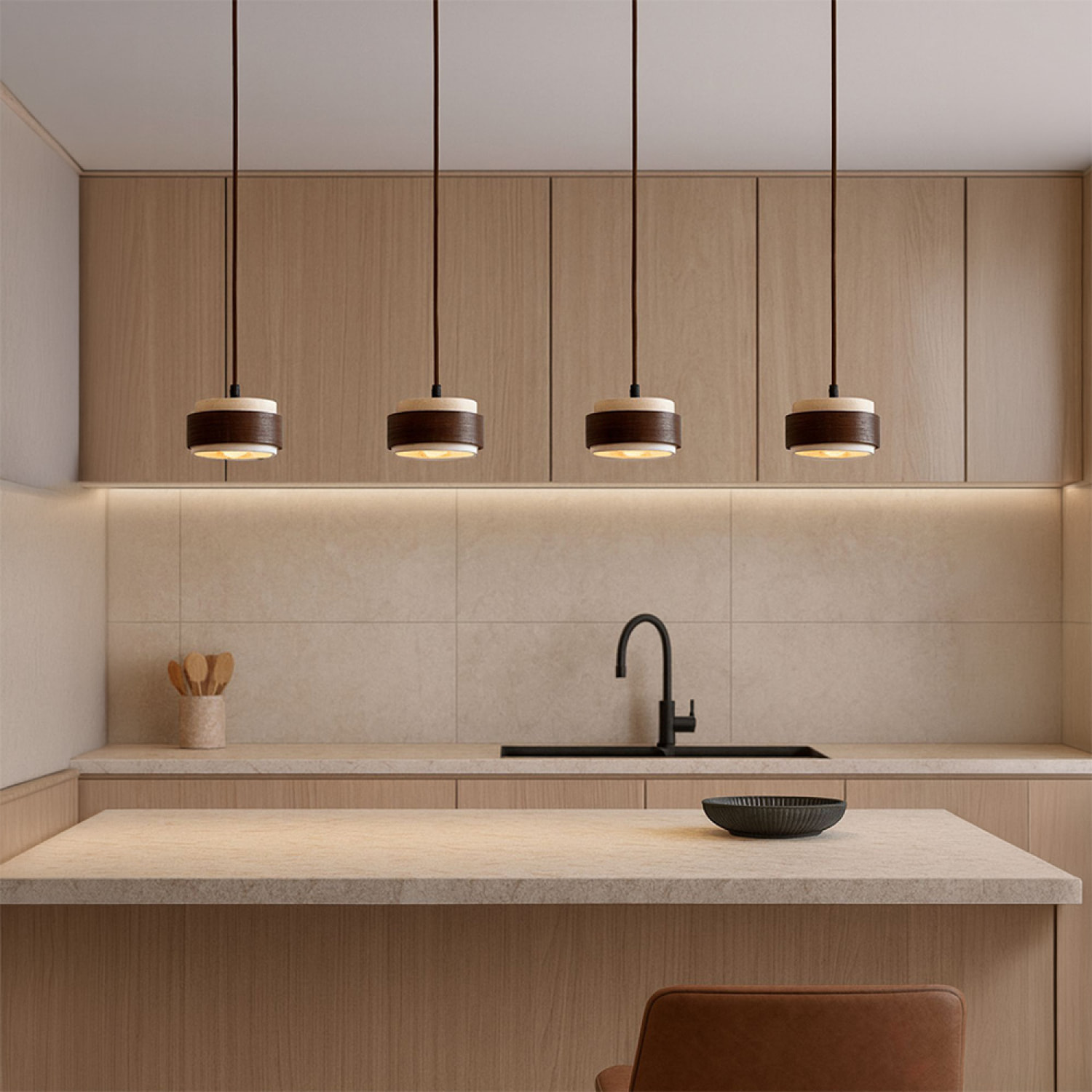 Luminaire design 4 suspensions en travertin et bois effet noyer TIVOLI