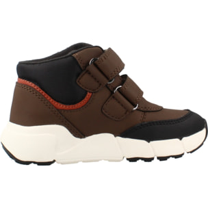 Zapatillas Niño de la marca GEOX  modelo B666GA 0MEBC B FLEXYPER MARRON