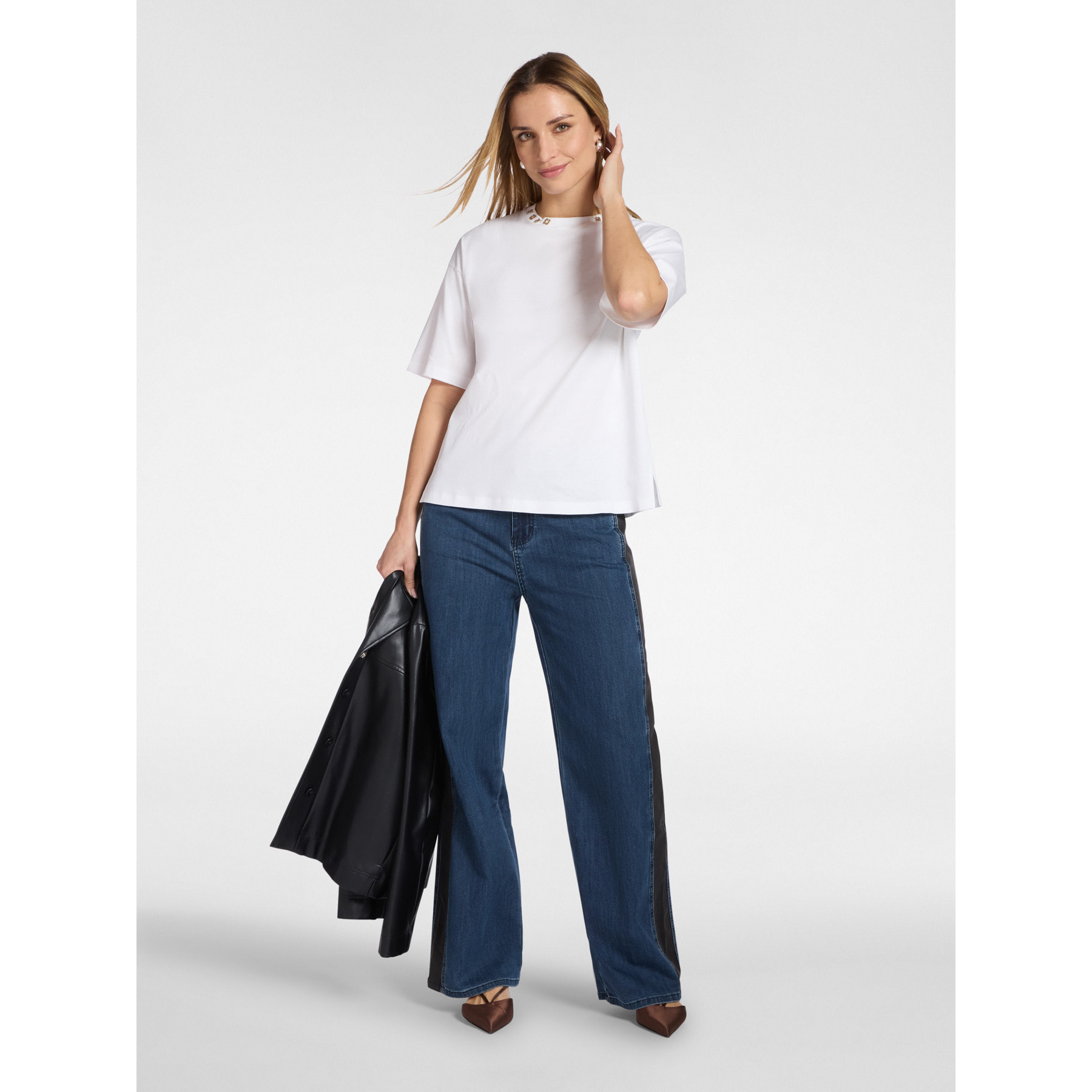 Elena Mirò - Camiseta con aplicaciones Monogram - Blanco