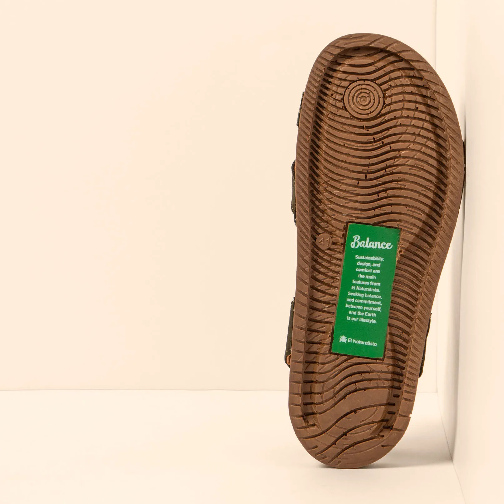 Sandalias N5790 NOBUCK LAVADO KAKI / BALANCE color Kaki